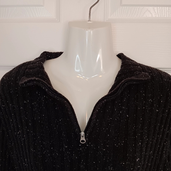 Croft and Barrow Women's Black Sweater Size XL With Zipper - Picture 5 of 12